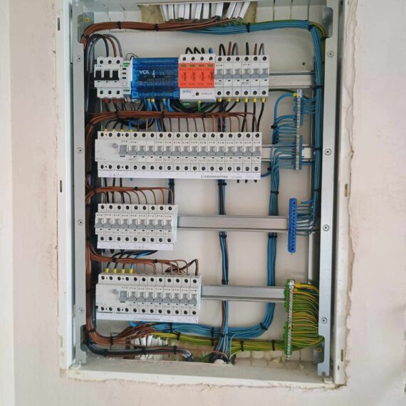 Instalacja elektryczna — REN-EL